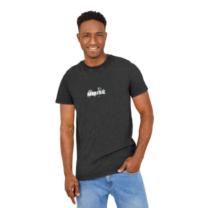 Washed Graphic Tee – Trendy Vintage Style for Everyday Wear